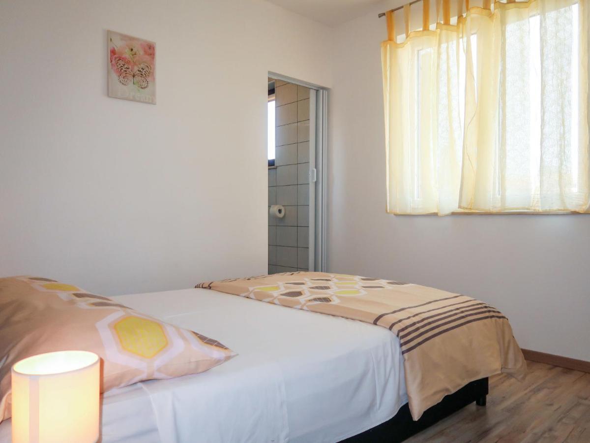 Apartment Rosic - Krk217 By Interhome Kornić Esterno foto