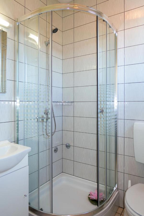 Apartment Rosic - Krk217 By Interhome Kornić Esterno foto