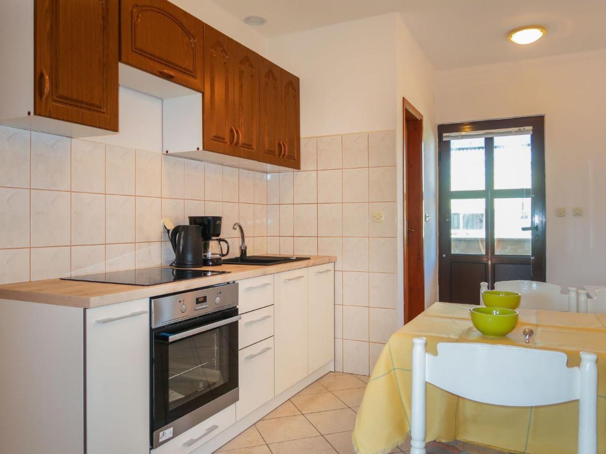 Apartment Rosic - Krk217 By Interhome Kornić Esterno foto