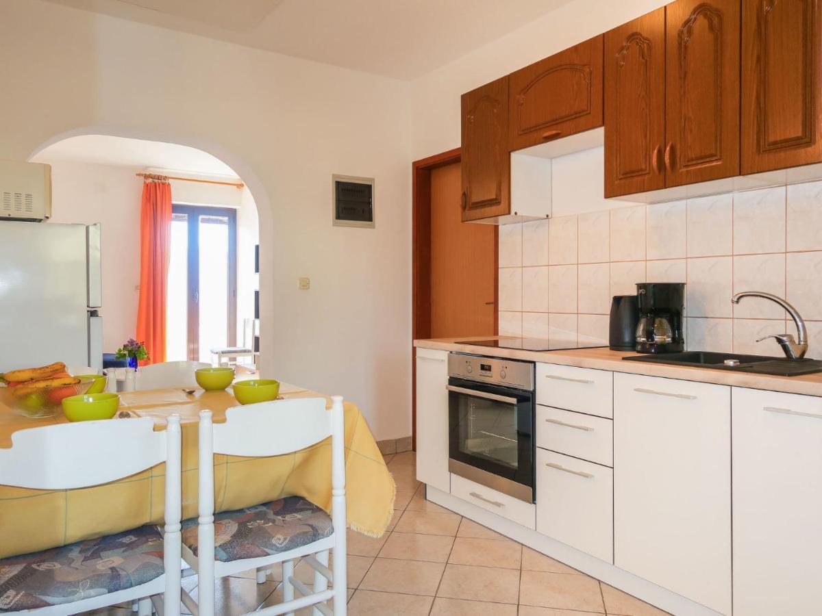 Apartment Rosic - Krk217 By Interhome Kornić Esterno foto